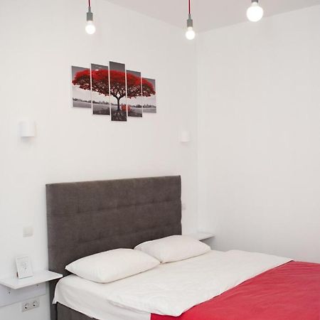 Deluxe Apartment In Old City Center Львов Экстерьер фото
