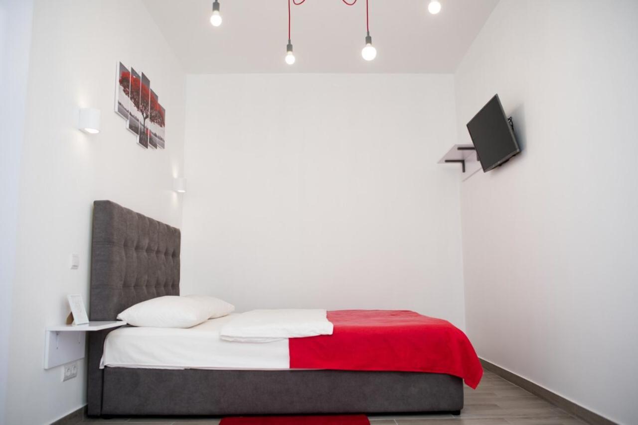Deluxe Apartment In Old City Center Львов Экстерьер фото