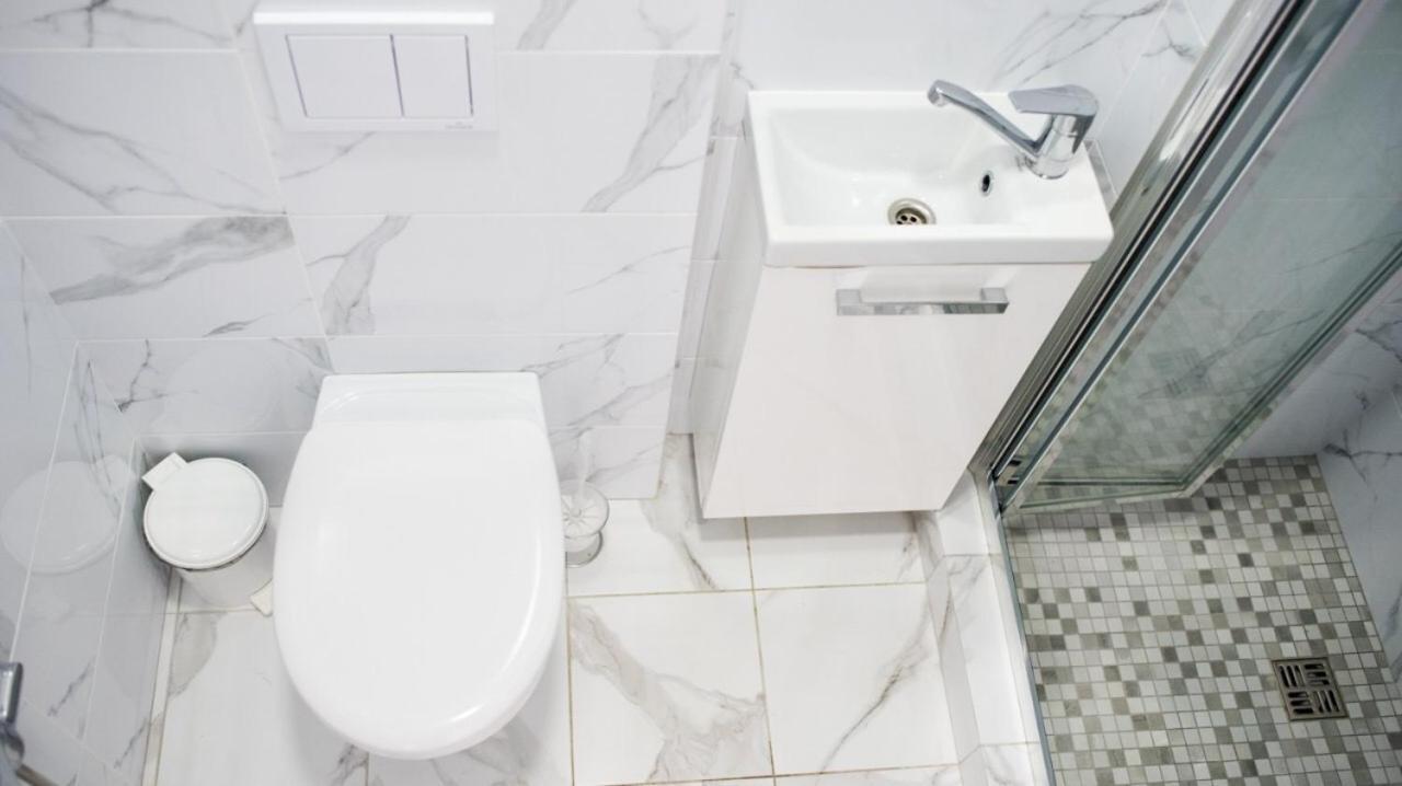 Deluxe Apartment In Old City Center Львов Экстерьер фото